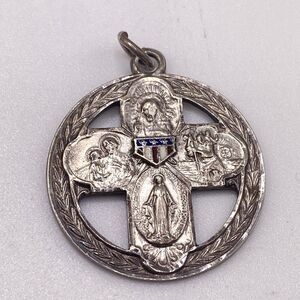 U.S. Soldier Four Way Cross Medal w/Enamel Flag Sterling Silver Vintage Catholic